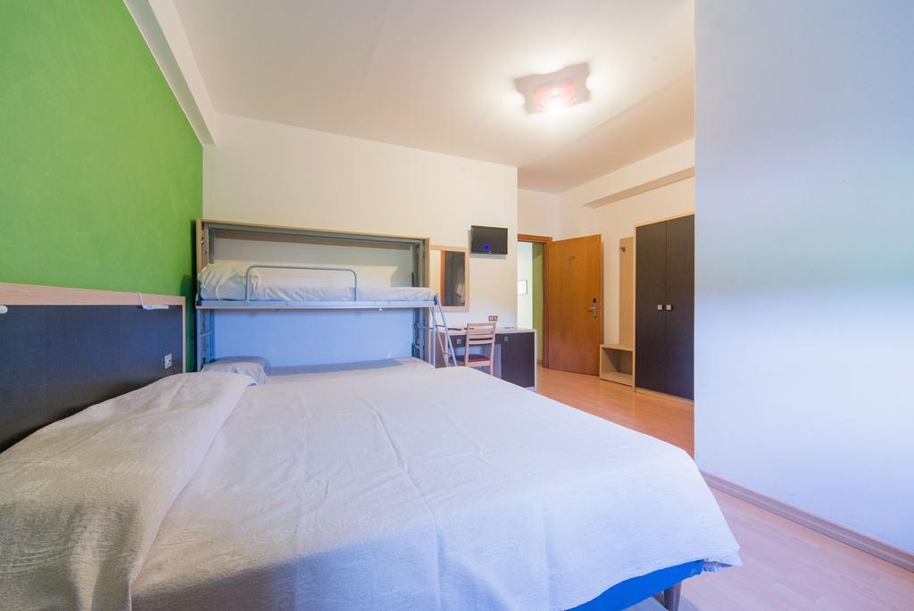 Hotel Del Camerlengo Fara San Martino Oda fotoğraf